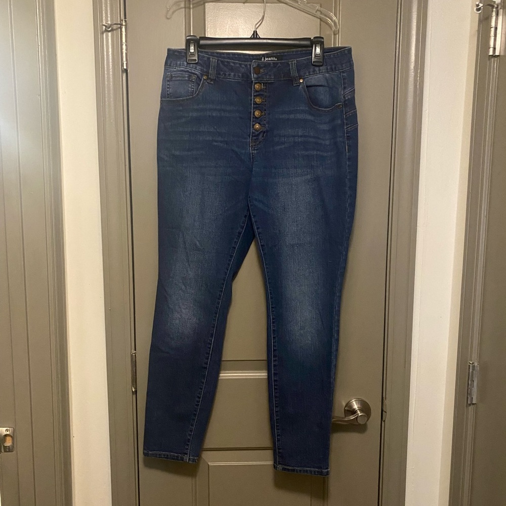 Women’s High Rise Jeans size 14